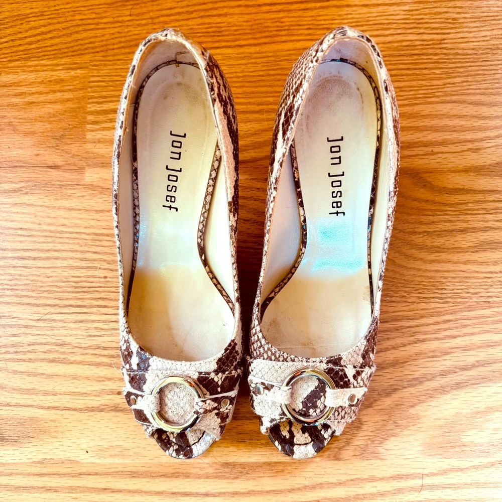 [Jon Josef] Tan Snakeskin Open Toe Pump Sz: 7.5